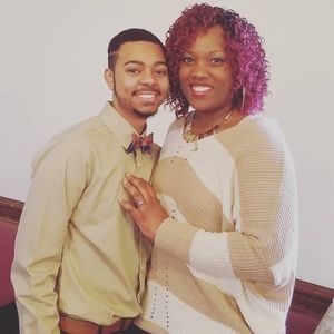 Meet your Posher, Ebonie